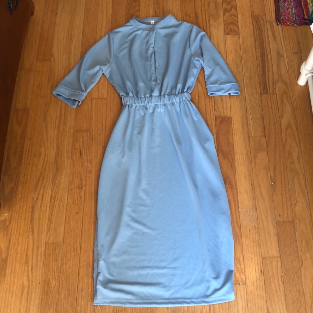 Vintage style dress w/ pockets!